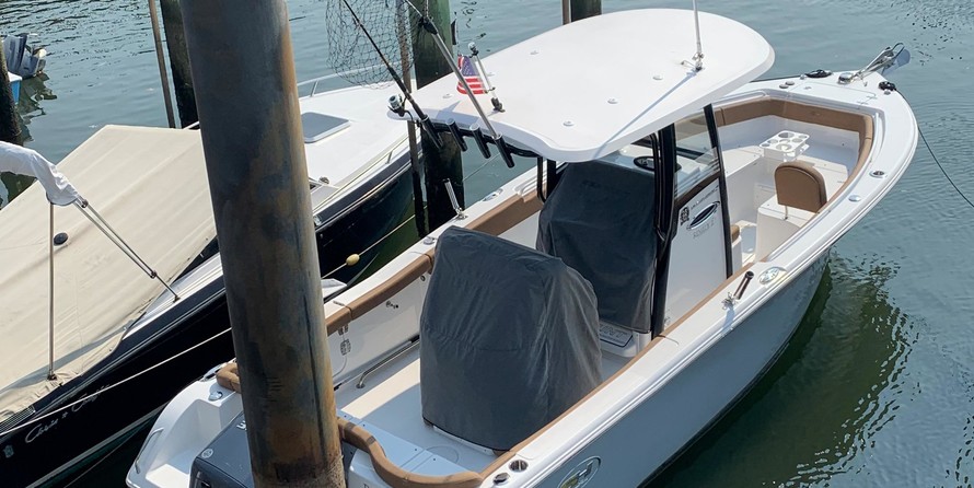 Sea Ray hunt ultra 211