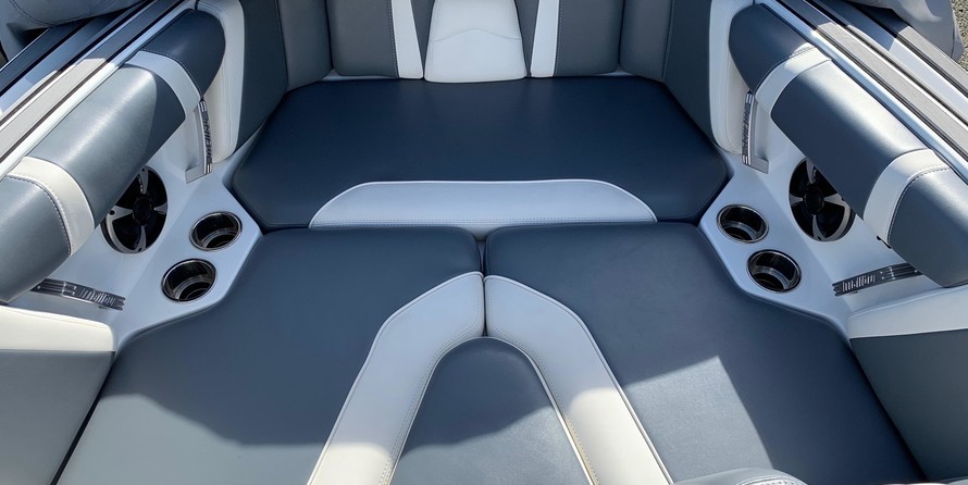 Malibu Wakesetter 21 MLX