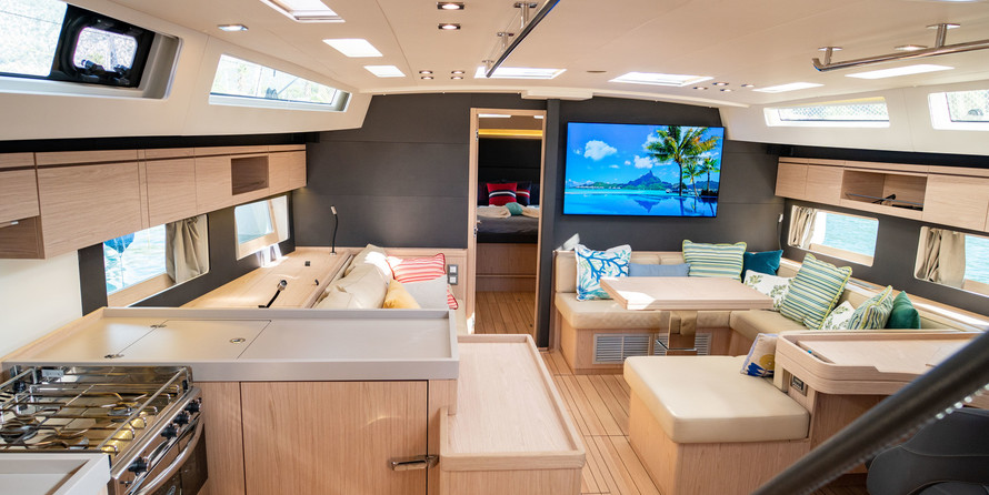 Beneteau Oceanis 55.1