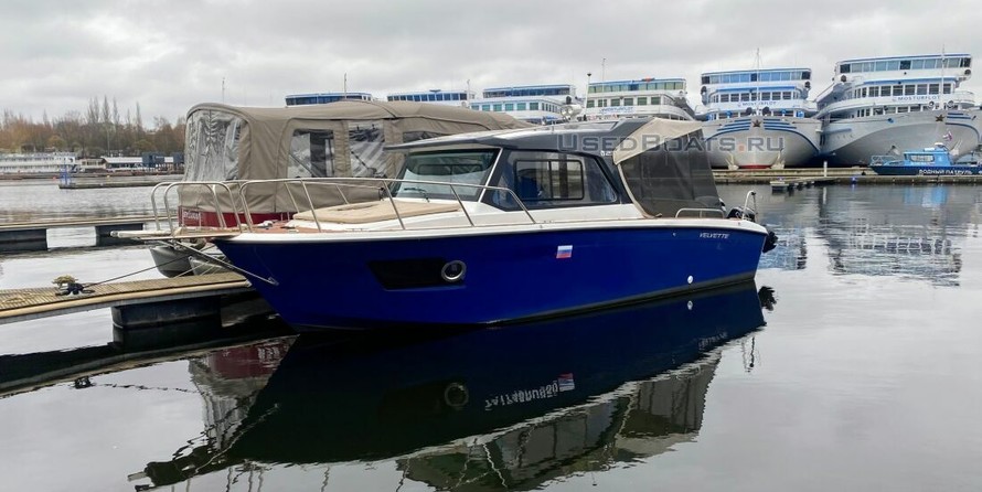 Velvette 23 Active Sedan