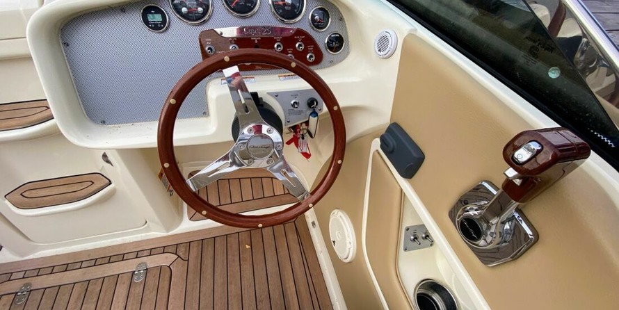 Chris-Craft Capri 25