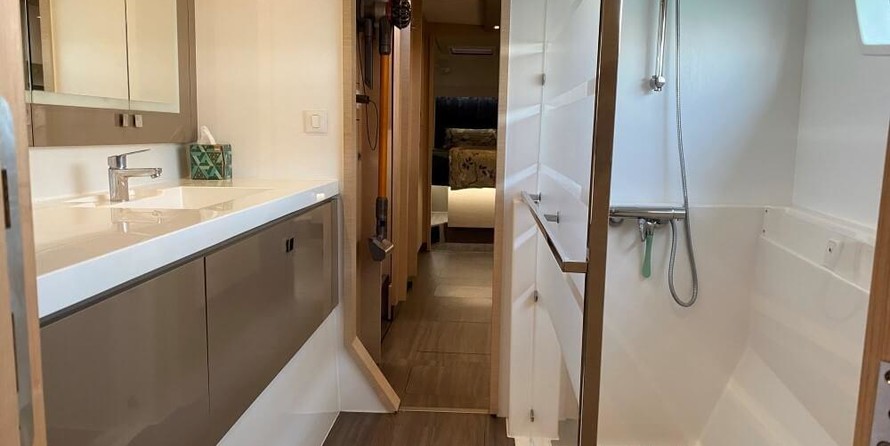 Fountaine Pajot Saona 47