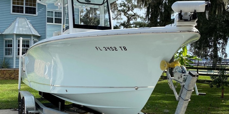 Sea Ray hunt ultra 211