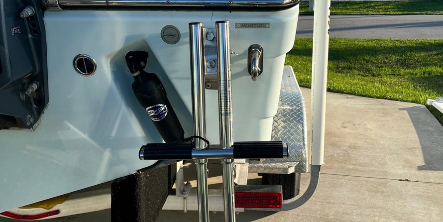 Century 2900 center console