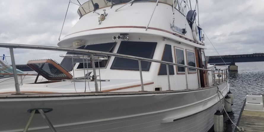 Albin Marine 36 trawler