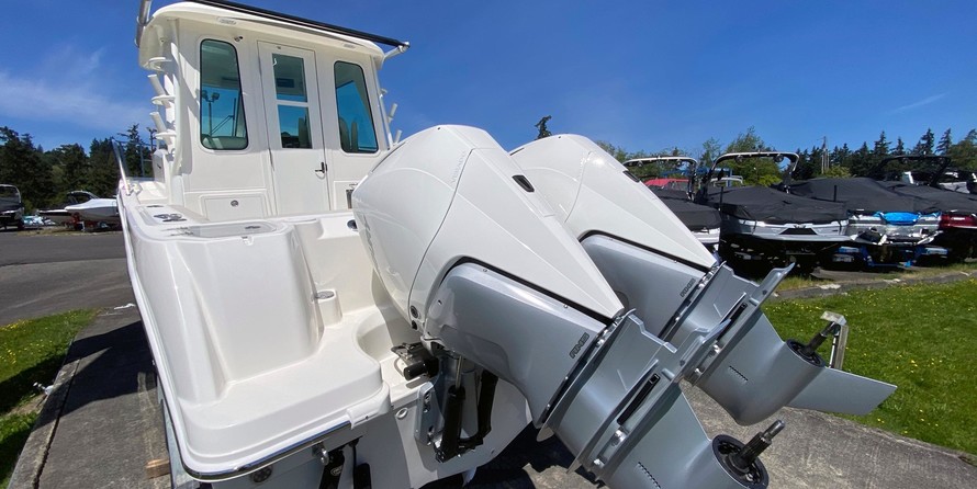 Boston Whaler 285 Conquest Pilothouse