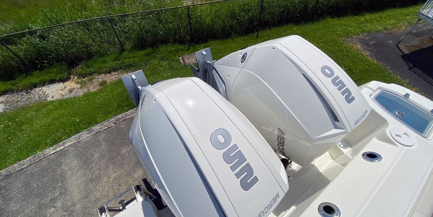 Boston Whaler 285 Conquest Pilothouse
