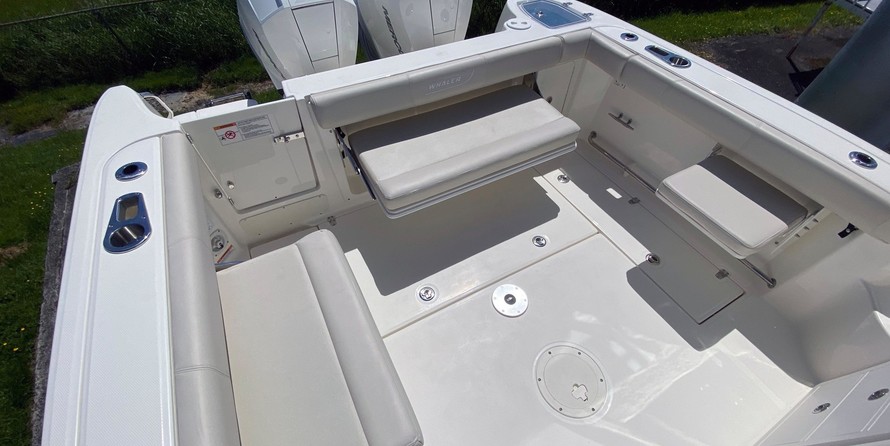 Boston Whaler 285 Conquest Pilothouse