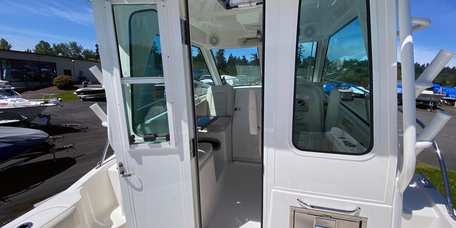 Boston Whaler 285 Conquest Pilothouse