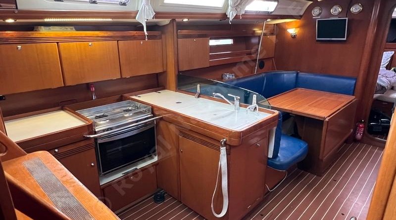 Dufour 40