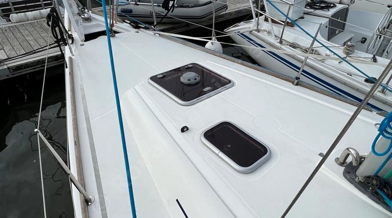 Dufour 40