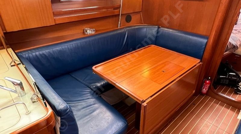 Dufour 40
