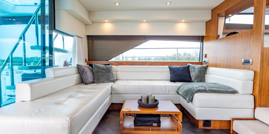 Fairline 58 Squadron