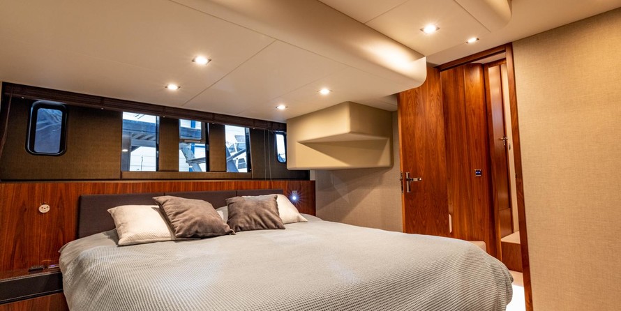 Fairline 58 Squadron