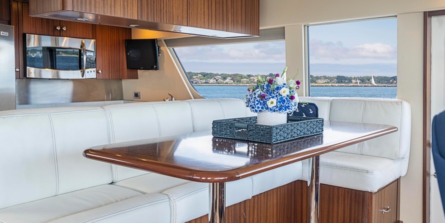 Neptunus 58 flybridge motoryacht