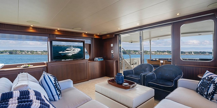 Neptunus 58 flybridge motoryacht