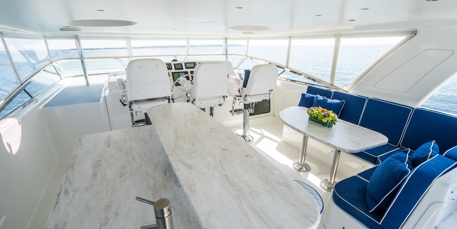 Neptunus 58 flybridge motoryacht