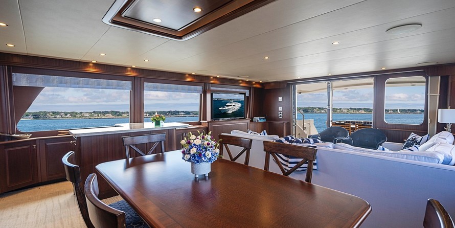 Neptunus 58 flybridge motoryacht