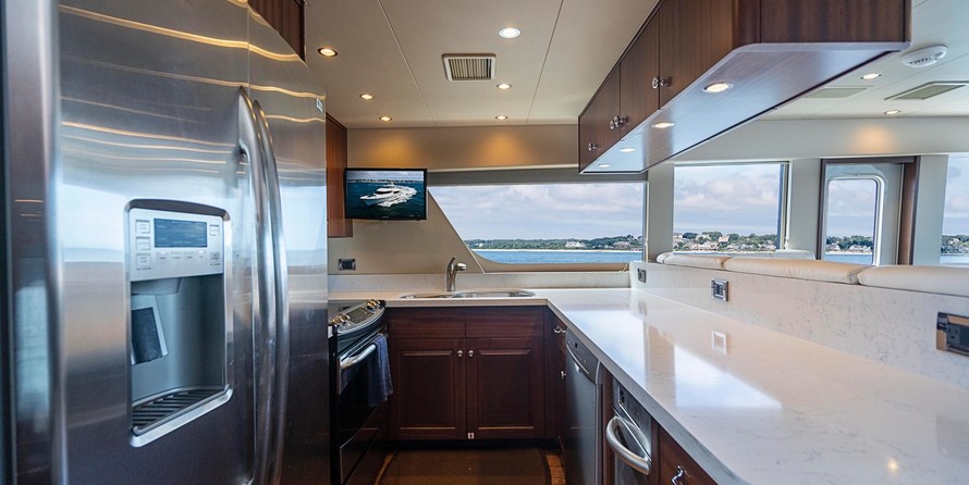 Neptunus 58 flybridge motoryacht