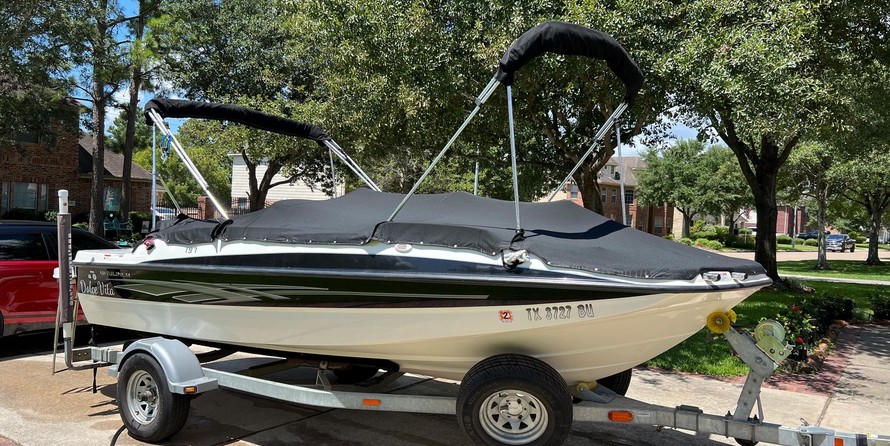 Bayliner 197 Deck Boat