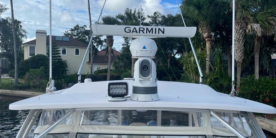 Grady-White Express 330