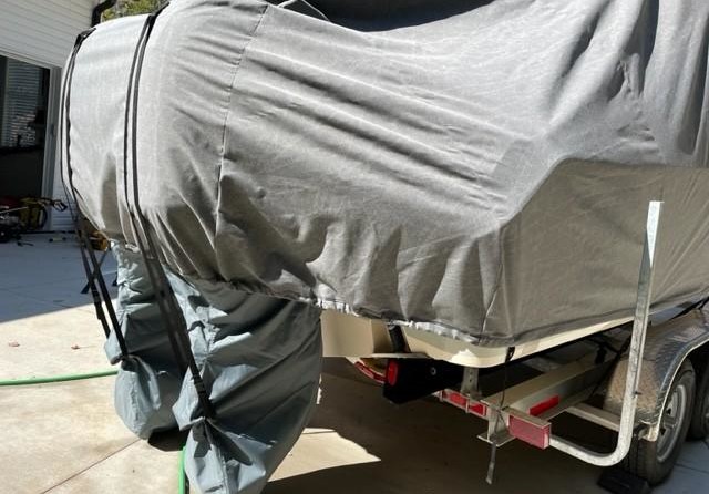 Grady-White Freedom 255