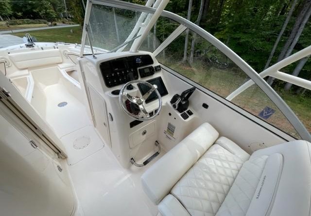 Grady-White Freedom 255