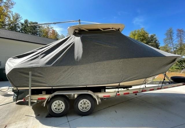 Grady-White Freedom 255