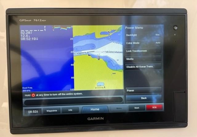 Grady-White Freedom 255