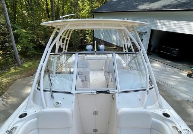 Grady-White Freedom 255