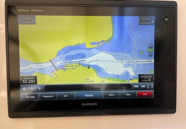 Grady-White Freedom 255