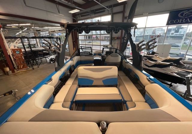 Malibu Wakesetter 25 LSV