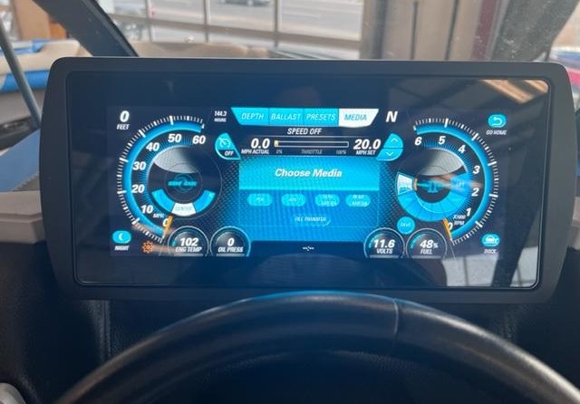 Malibu Wakesetter 25 LSV