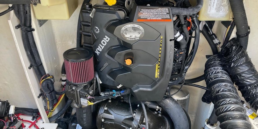Chaparral 203 Vortex VRX