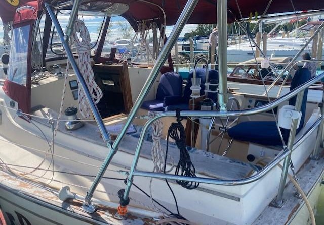 Island gypsy 32 sedan