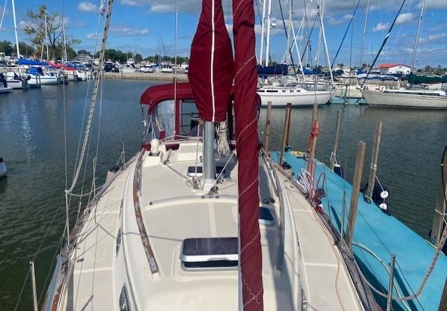 Island gypsy 32 sedan