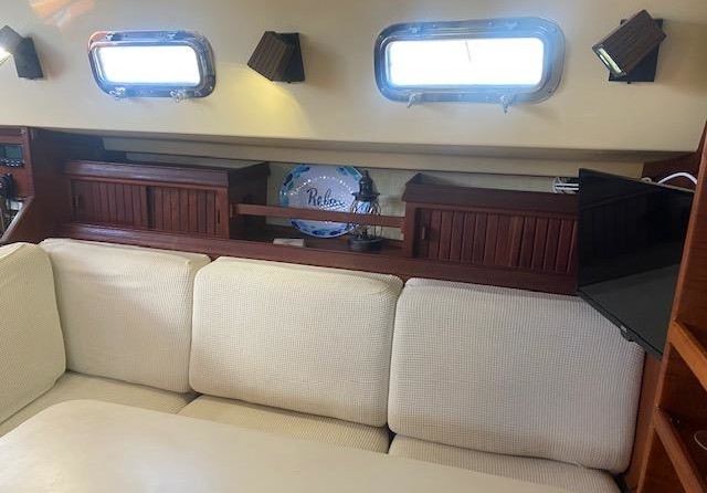Island gypsy 32 sedan