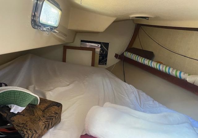 Island gypsy 32 sedan