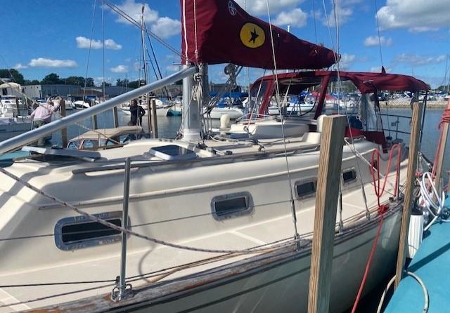 Island gypsy 32 sedan