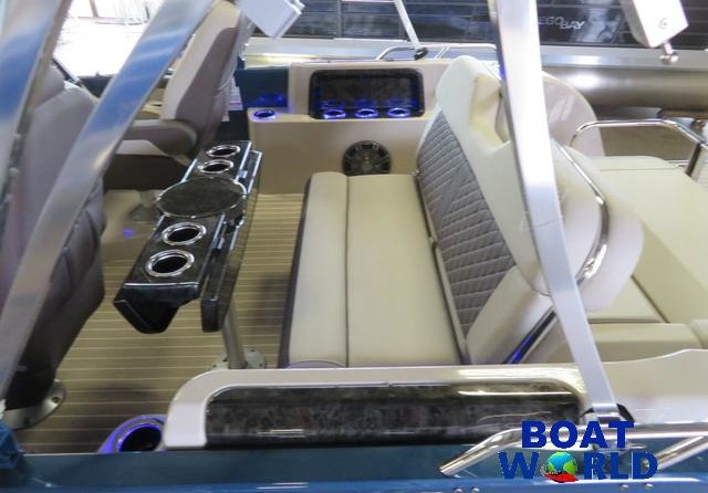 Princecraft Vogue 23 RL 200HP Mercury DTS