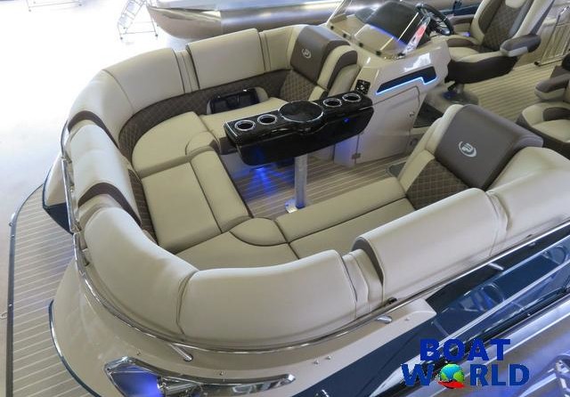 Princecraft Vogue 23 RL 200HP Mercury DTS