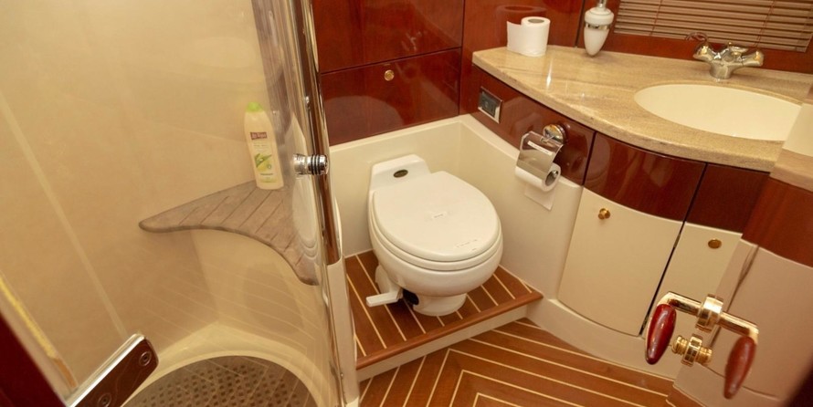 Fairline 58 Squadron