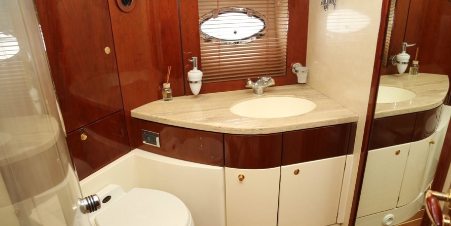 Fairline 58 Squadron