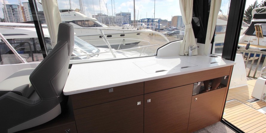 Jeanneau Merry Fisher 1095