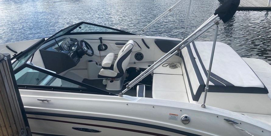 Sea ray 19 spx