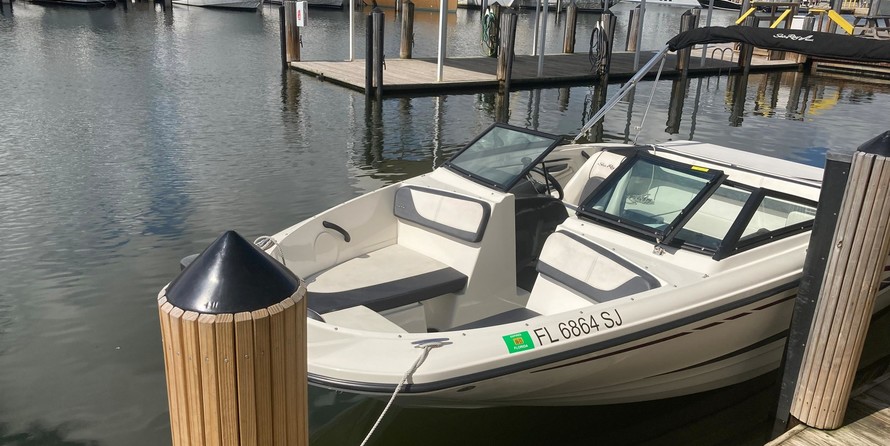 Sea ray 19 spx