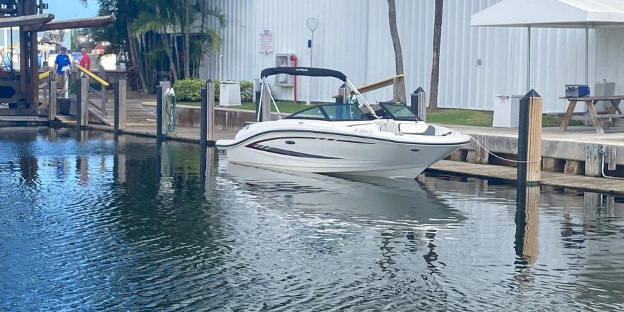 Sea ray 19 spx
