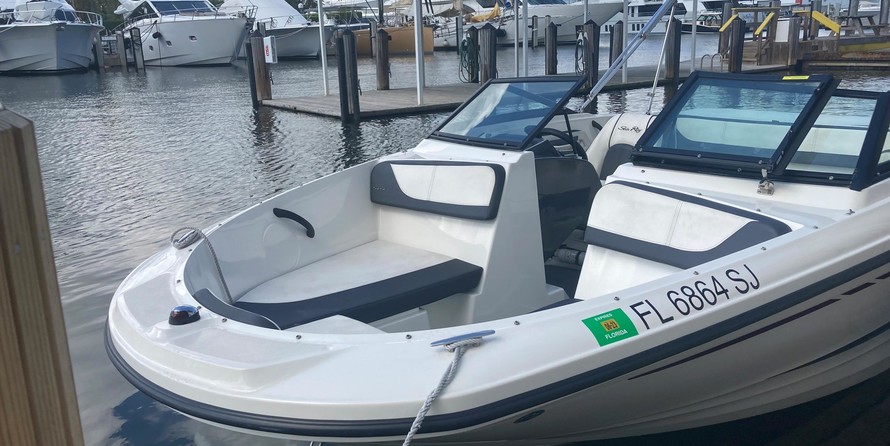 Sea ray 19 spx