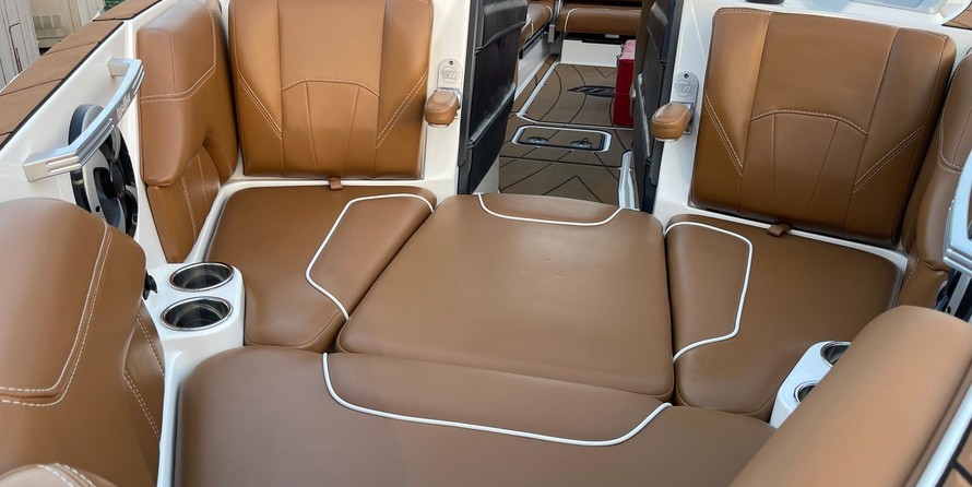 Malibu Wakesetter 25 LSV