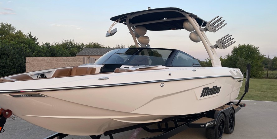 Malibu Wakesetter 25 LSV